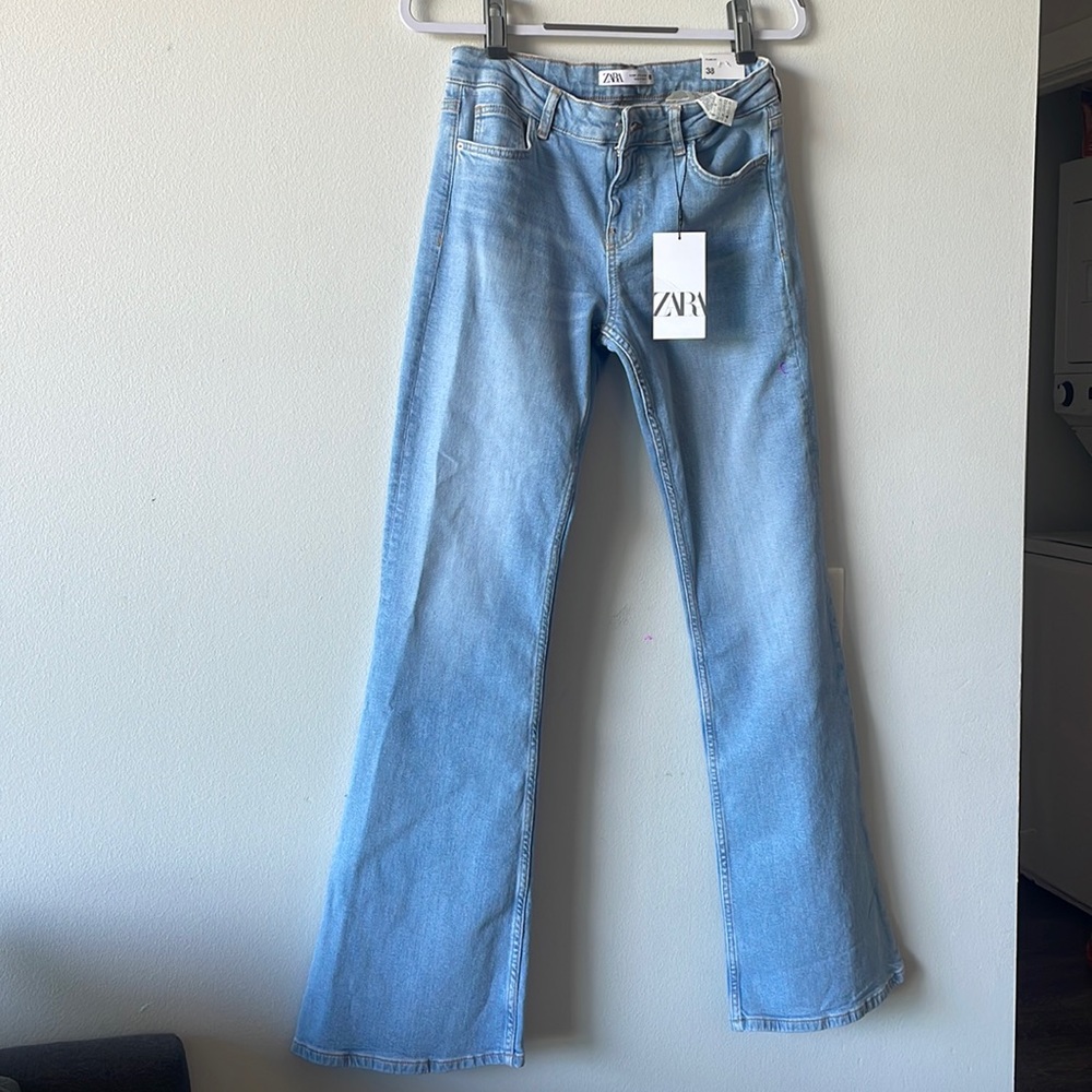 Zara Flare Fit jeans